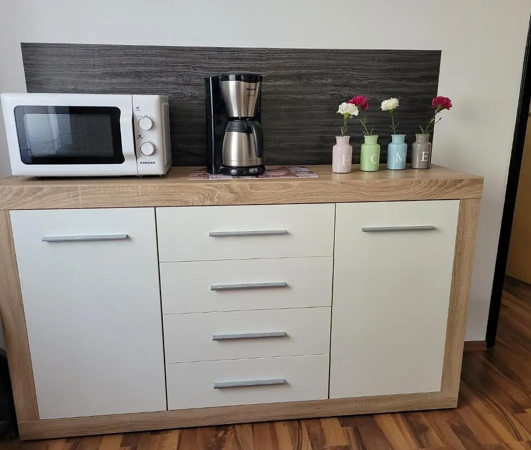 Apartment Adrijana Medulin 0*,  Croatie
